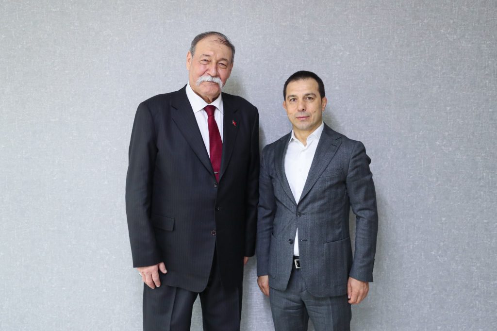 Prof. Dr. Mehmet Güçlü